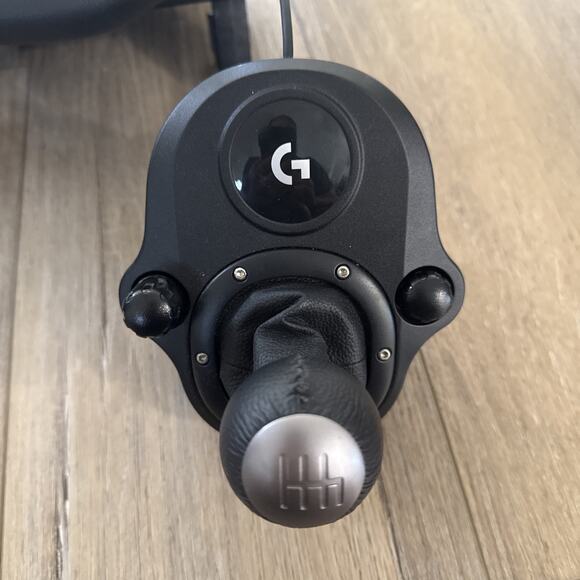 Logitech G29 Racing Wheel + Pedals + Shifter – PC/Playstation – Lightly Used - Picture 3 of 6